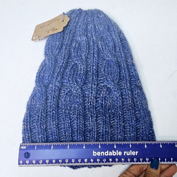 Mohair n Wool Blue twist chains Beanie NWT handmade. Never used. Warm. Soft. - Picture 10 of 12